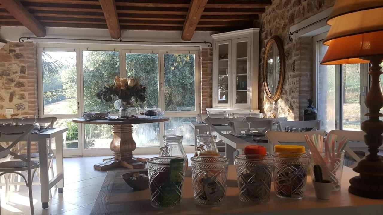 מנצ'יאנו Il Daino Bianco Country Hotel מראה חיצוני תמונה