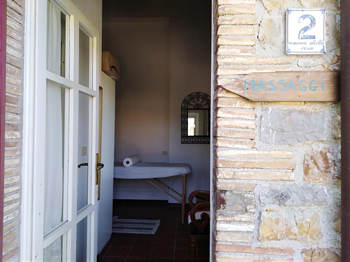 מנצ'יאנו Il Daino Bianco Country Hotel מראה חיצוני תמונה