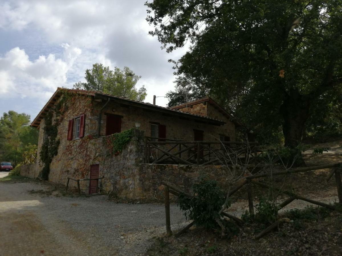 מנצ'יאנו Il Daino Bianco Country Hotel מראה חיצוני תמונה