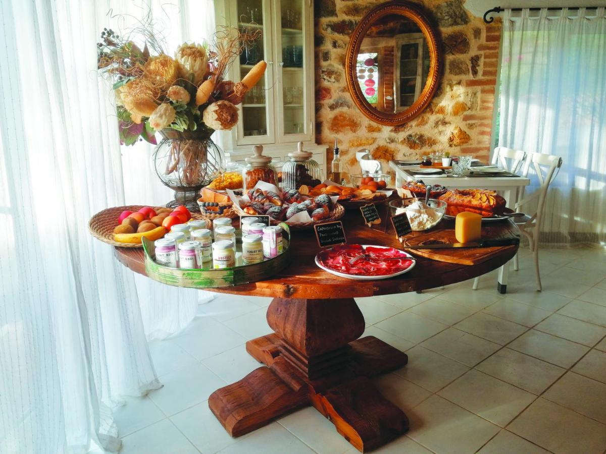 מנצ'יאנו Il Daino Bianco Country Hotel מראה חיצוני תמונה